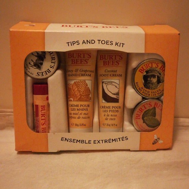 BURT'S BEES(バーツビーズ)のバーツビーズ

TIPS AND TOES KIT コスメ/美容のスキンケア/基礎化粧品(リップケア/リップクリーム)の商品写真