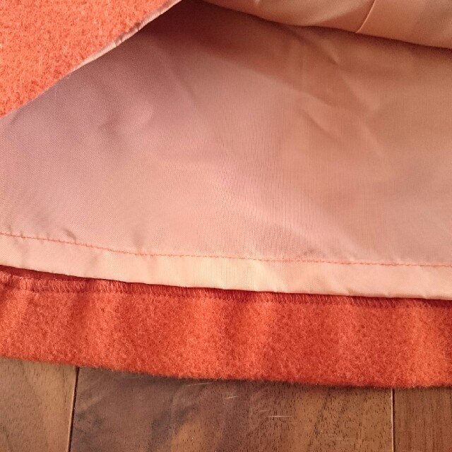 RETRO GIRL(レトロガール)の⑥③値下！オレンジスカート レディースのスカート(ひざ丈スカート)の商品写真