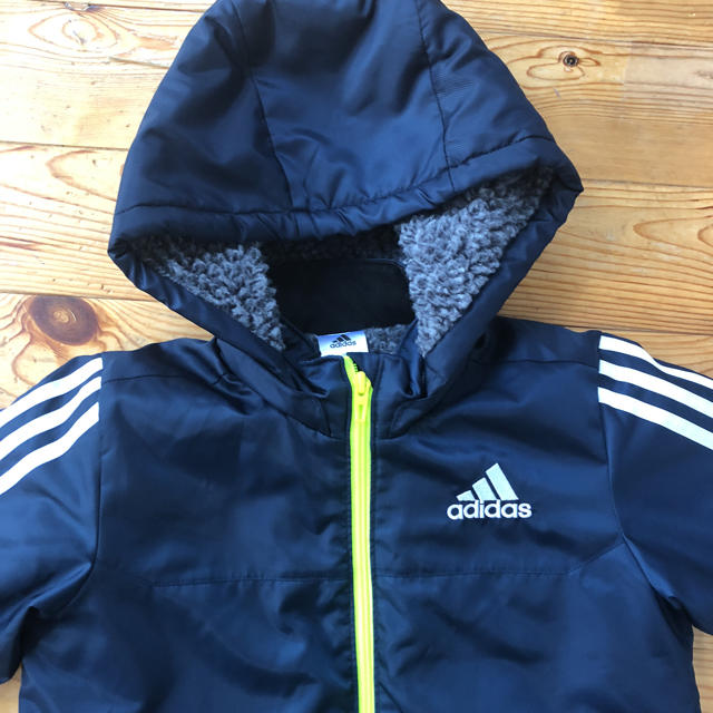 adidas(アディダス)のadidas アディダス ベンチコート 120 キッズ/ベビー/マタニティのキッズ服男の子用(90cm~)(コート)の商品写真