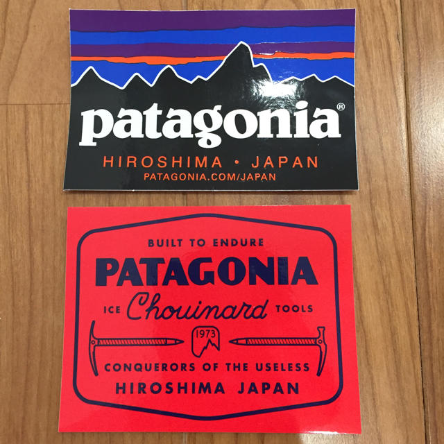 patagonia(パタゴニア)のpatagoniaステッカー ２枚 エンタメ/ホビーのコレクション(ノベルティグッズ)の商品写真