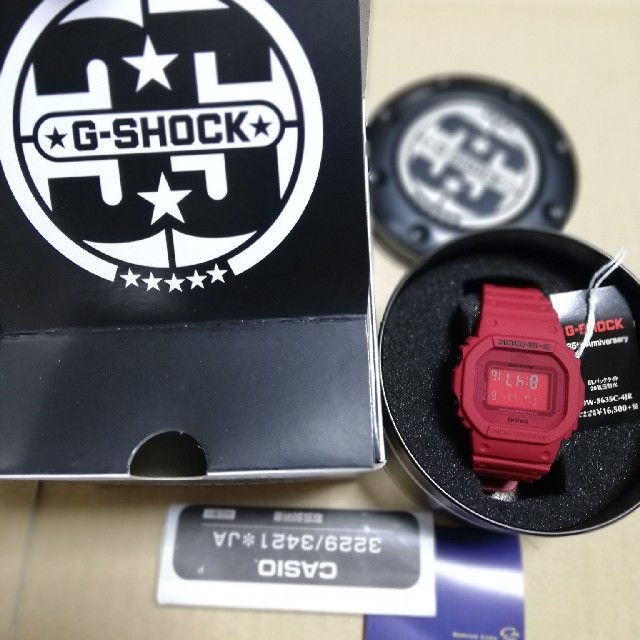 G-SHOCK(ジーショック)のDW - 5635C- 4JR メンズの時計(腕時計(デジタル))の商品写真