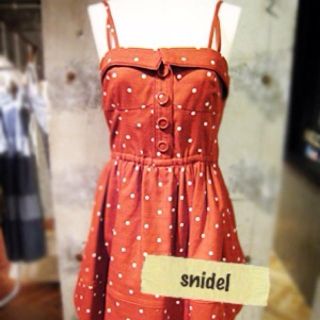 スナイデル(SNIDEL)のsnidel＊再ドットベアワンピース(ひざ丈ワンピース)