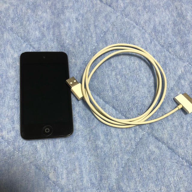 iPod touch(アイポッドタッチ)のiPod touch 4世代 32GB スマホ/家電/カメラのオーディオ機器(ポータブルプレーヤー)の商品写真