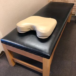 高岡グラウディング様専用！！(脚付きマットレスベッド)