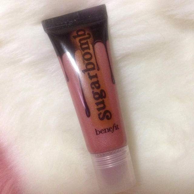 Benefit(ベネフィット)のミニグロス❤︎ｓｕｇａｒｂｏｍｂ コスメ/美容のベースメイク/化粧品(その他)の商品写真