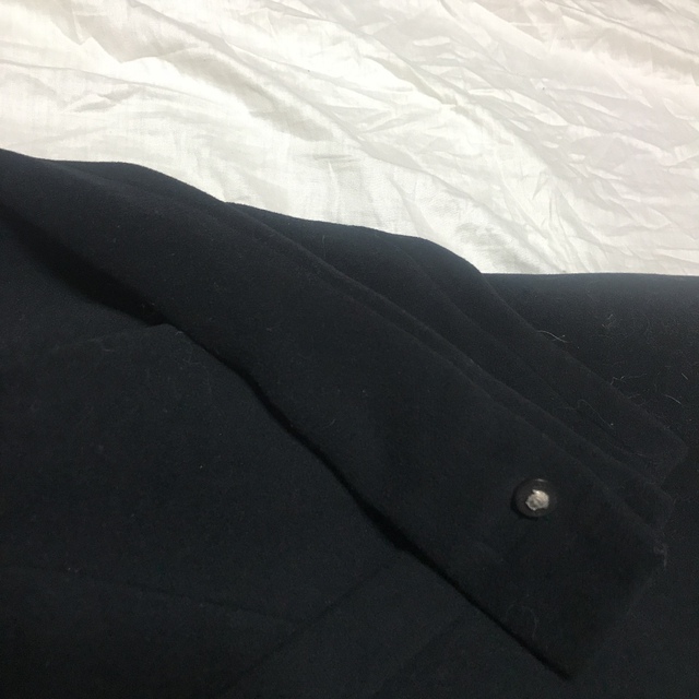 VERSUS(ヴェルサス)のversus  woolチェスターコート  価格20万円ヴェルサーチ  値下げ レディースのジャケット/アウター(ロングコート)の商品写真
