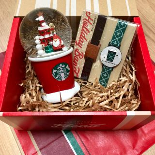 スターバックスコーヒー(Starbucks Coffee)の2018スノードームレッドカップ＆ホリデーベルト スター STARBUCKS (置物)