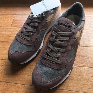 バーニーズニューヨーク(BARNEYS NEW YORK)のDiadora Heritage レザースニーカー 新品(スニーカー)