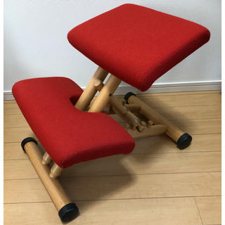 ストッケ(Stokke)のSTOKKE ストッケマルチバランス 折り畳み 姿勢矯正椅子 高さ調節可能 美品(デスクチェア)