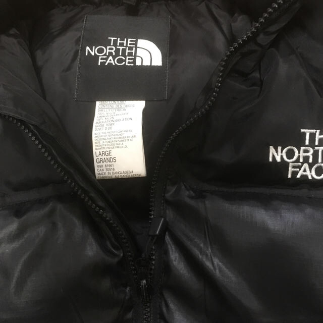 THE NORTH FACE(ザノースフェイス)のノースフェイス700フイル。黒。ラージ。 メンズのジャケット/アウター(ダウンジャケット)の商品写真