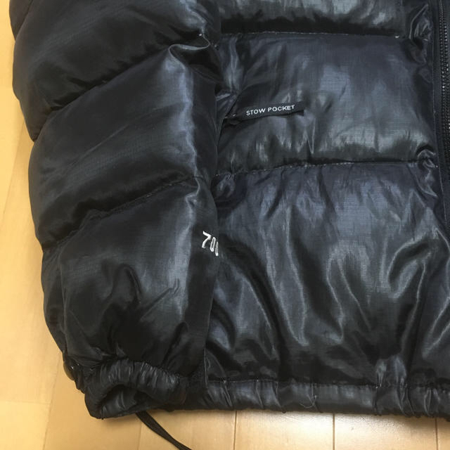 THE NORTH FACE(ザノースフェイス)のノースフェイス700フイル。黒。ラージ。 メンズのジャケット/アウター(ダウンジャケット)の商品写真