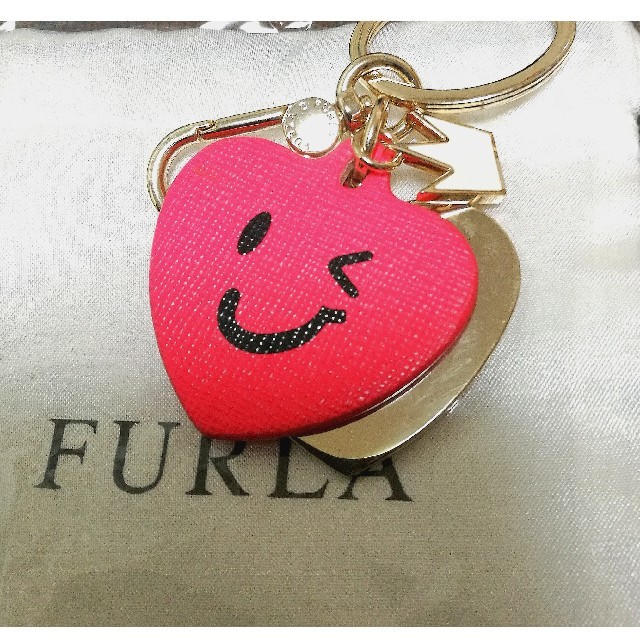 Furla(フルラ)の新品イタリア製FURLAフルラハート王冠キーホルダー レディースのファッション小物(キーホルダー)の商品写真