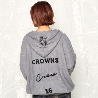 ロデオクラウンズ(RODEO CROWNS)の完売品✩RODEO CROWNS✩ブークレニットジップパーカー(パーカー)