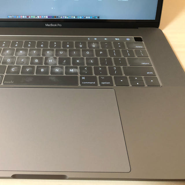 Mac (Apple)(マック)のMacBook Pro Mid 2017 15インチ Touch Bar スマホ/家電/カメラのPC/タブレット(ノートPC)の商品写真