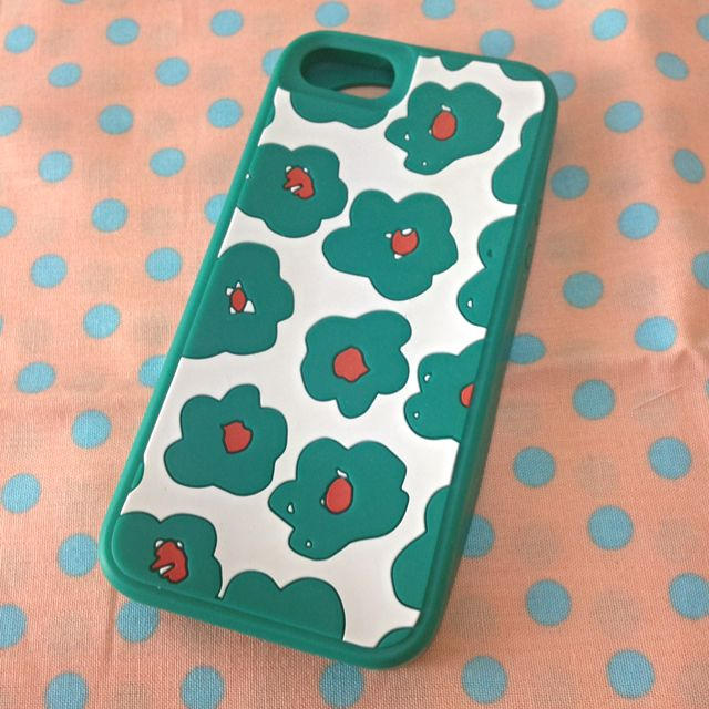 TSUMORI CHISATO(ツモリチサト)のツモリチサト iPhone5ケース スマホ/家電/カメラのスマホアクセサリー(モバイルケース/カバー)の商品写真