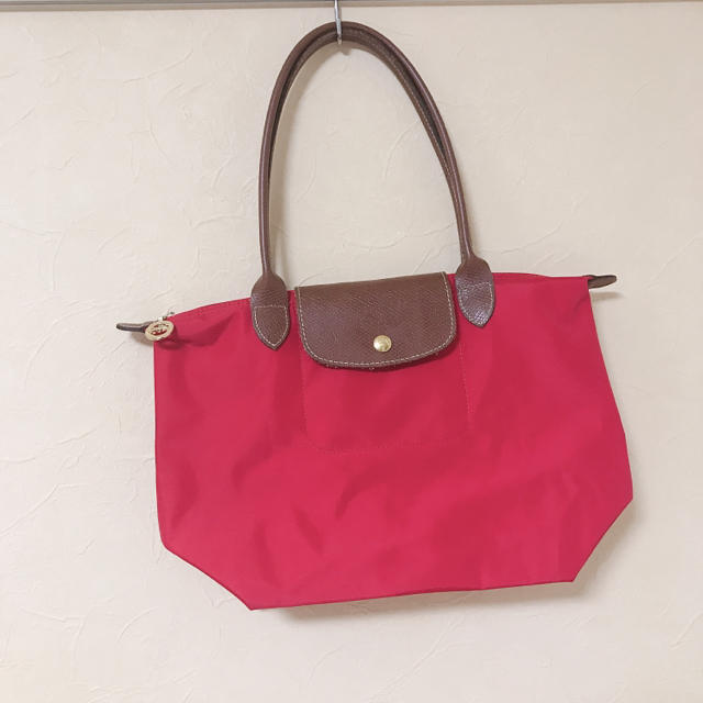 LONGCHAMP(ロンシャン)の正規店購入 ロンシャン ル プリアージュ トートバッグ M レッド レディースのバッグ(ハンドバッグ)の商品写真