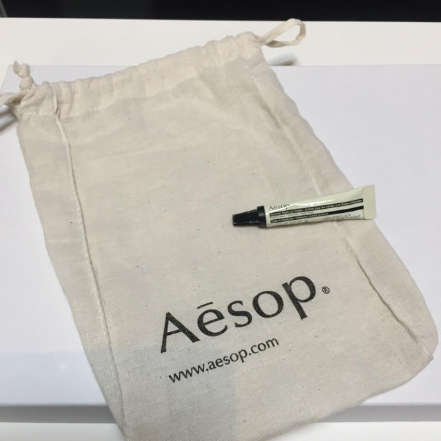 Aesop(イソップ)のmaaa 様専用 リップクリーム40 コスメ/美容のスキンケア/基礎化粧品(リップケア/リップクリーム)の商品写真