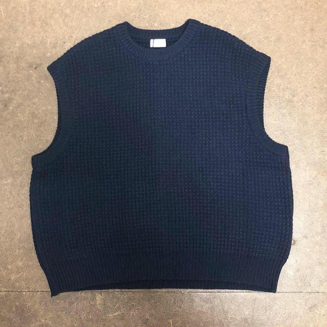 URU 18aw knit vest メンズのトップス(ニット/セーター)の商品写真