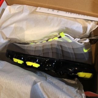 ◆AIR VAPORMAX '9524.0cm◆貴重 イエグラ◆なるさん専用(スニーカー)