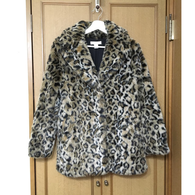 H&M(エイチアンドエム)のレオパードファーコート レディースのジャケット/アウター(毛皮/ファーコート)の商品写真