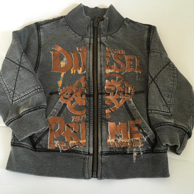 DIESEL(ディーゼル)のDISELディーゼルあったかパーカージャケット2Y キッズ/ベビー/マタニティのキッズ服男の子用(90cm~)(ジャケット/上着)の商品写真