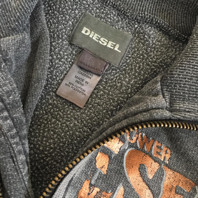 DIESEL(ディーゼル)のDISELディーゼルあったかパーカージャケット2Y キッズ/ベビー/マタニティのキッズ服男の子用(90cm~)(ジャケット/上着)の商品写真