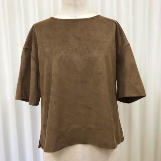 ユニクロ(UNIQLO)の新品☆未使用  ユニクロ  スエードタッチ Tブラウス  M(シャツ/ブラウス(半袖/袖なし))