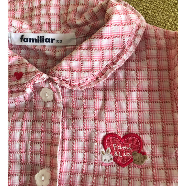 familiar(ファミリア)のfamiliar ファミリア　ピンクのチェックブラウス　size100 キッズ/ベビー/マタニティのキッズ服女の子用(90cm~)(ブラウス)の商品写真