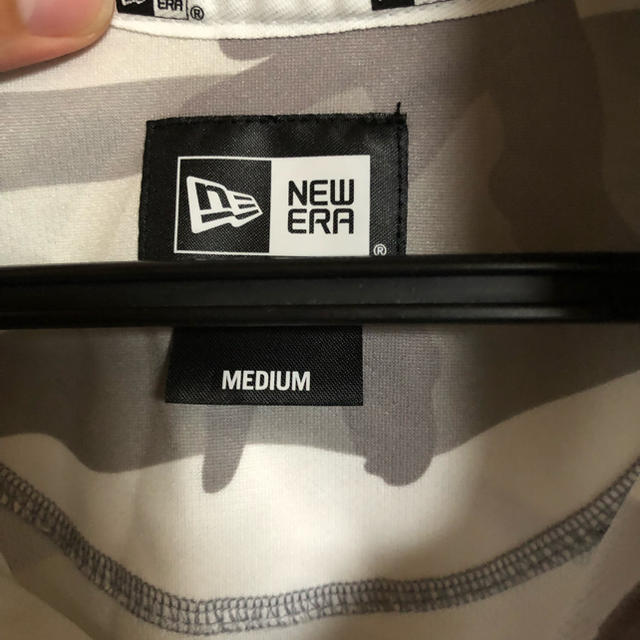 NEW ERA(ニューエラー)のポロシャツ スポーツ/アウトドアのスポーツ/アウトドア その他(アメリカンフットボール)の商品写真