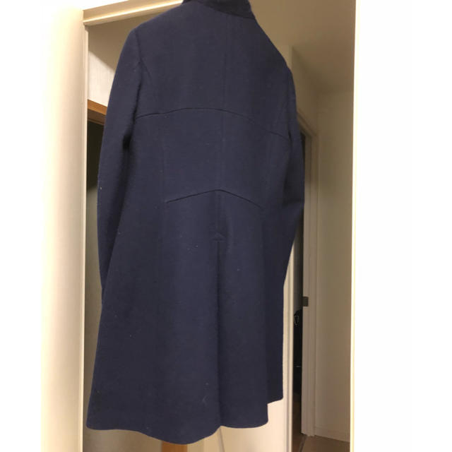 BRUNELLO CUCINELLI(ブルネロクチネリ)のブルネロクルチネ ネイビーコート 美品 レディースのジャケット/アウター(チェスターコート)の商品写真