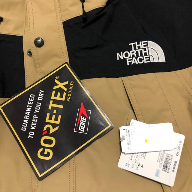 THE NORTH FACE(ザノースフェイス)の ノースフェイス マウンテンライトジャケット メンズのジャケット/アウター(マウンテンパーカー)の商品写真