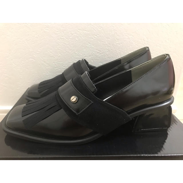 MURUA(ムルーア)の2wayフリンジローファー レディースの靴/シューズ(ローファー/革靴)の商品写真