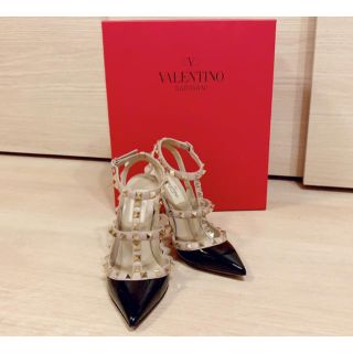 ヴァレンティノ(VALENTINO)のVALENTINO＊ロックスタッズパンプス＊希少サイズ34(21〜21.5㎝)(ハイヒール/パンプス)