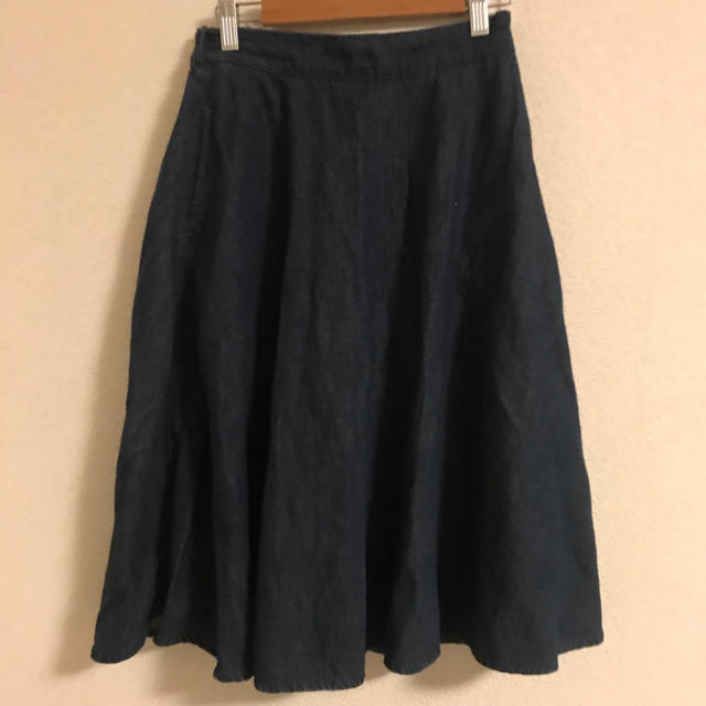 w closet(ダブルクローゼット)のデニムスカート レディースのスカート(ひざ丈スカート)の商品写真