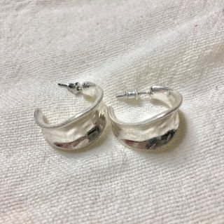 【新品】シルバー ぽってりフープピアス(ピアス)