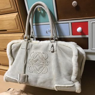 ロエベ(LOEWE)のロエベ アマソナ ムートン バッグ(ボストンバッグ)