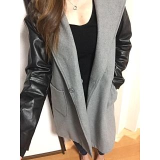 ザラ(ZARA)のSUREVE♡ZARA系♡ロング♡レザー袖切替♡フード付コート♡(チェスターコート)