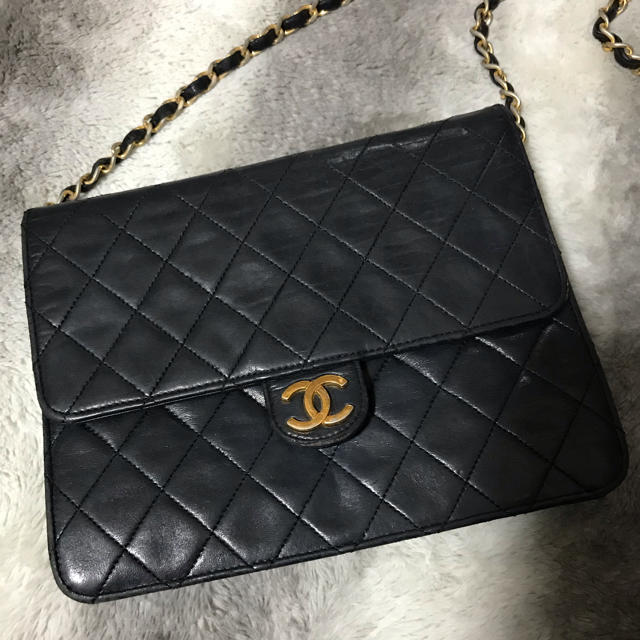 CHANEL ヴィンテージショルダーバッグレディース