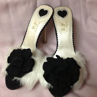 アールエフ(R・F)のコサージュミュール♡お値下げ(ミュール)