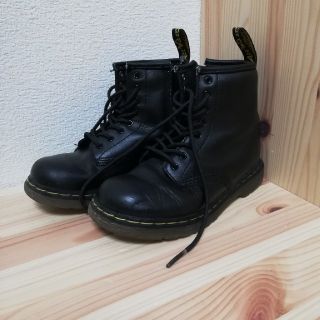 ドクターマーチン(Dr.Martens)のDr.Martens　ドクターマーチン　子供　ブーツ　16　17(ブーツ)