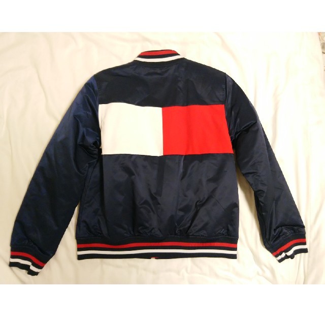 TOMMY HILFIGER(トミーヒルフィガー)のTOMMY HILFIGER スタジャン レディースのジャケット/アウター(スタジャン)の商品写真