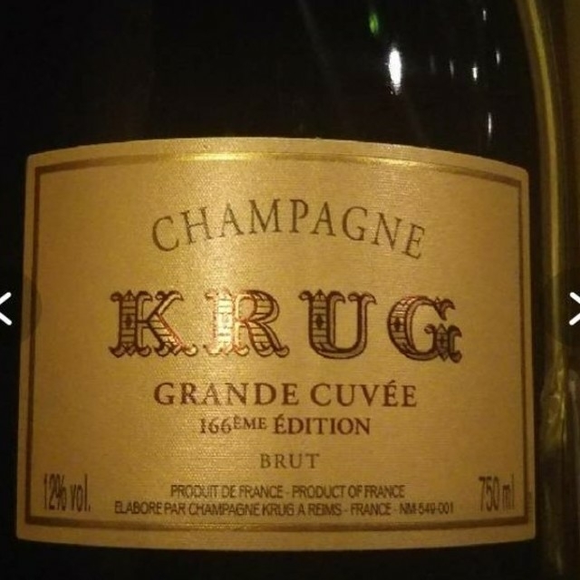 Krug(クリュッグ)のKRUG  750ml  6本セット 食品/飲料/酒の酒(シャンパン/スパークリングワイン)の商品写真