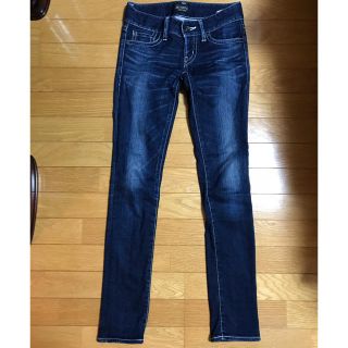 マウジー(moussy)のmoussy powder denim 25インチ(デニム/ジーンズ)