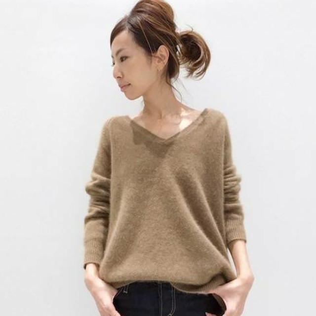 L'Appartement DEUXIEME CLASSE(アパルトモンドゥーズィエムクラス)のアパルトモンMOHAIR Vネックニット レディースのトップス(ニット/セーター)の商品写真