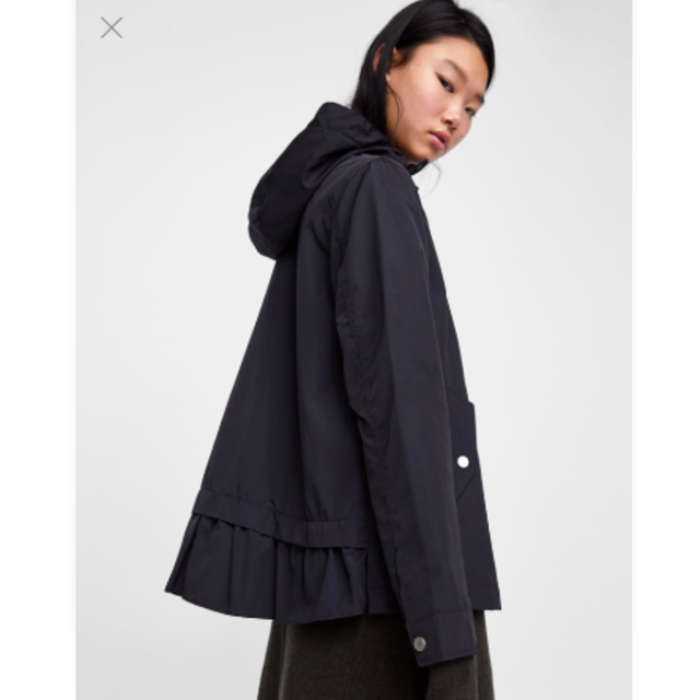 ZARA(ザラ)のザラ XS 撥水加工入りジャケット レディースのジャケット/アウター(ナイロンジャケット)の商品写真