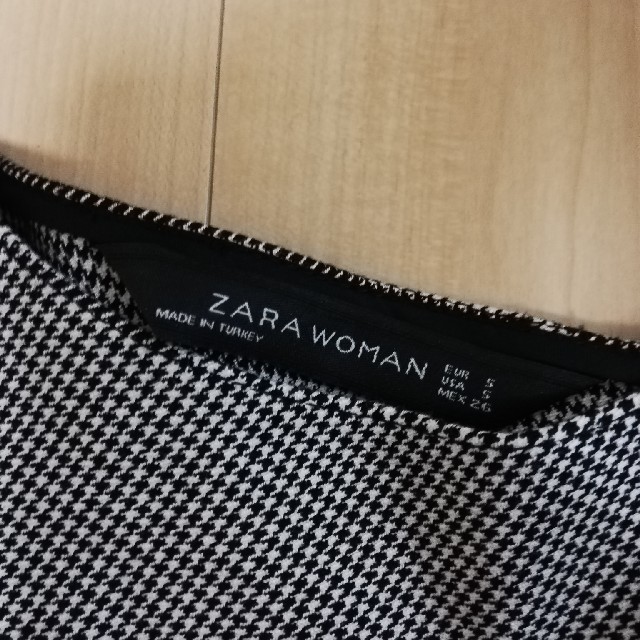 ZARA(ザラ)のZARAワンピース レディースのワンピース(ひざ丈ワンピース)の商品写真