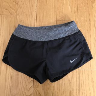 ナイキ(NIKE)のNIKE ショートパンツ ランニングパンツ (パンツ/スパッツ)