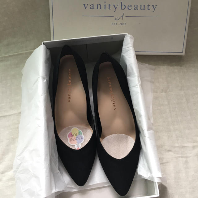 vanitybeauty(バニティービューティー)のnonさま vanitybeauty  新品未使用 Vカットプレーンパンプス レディースの靴/シューズ(ハイヒール/パンプス)の商品写真