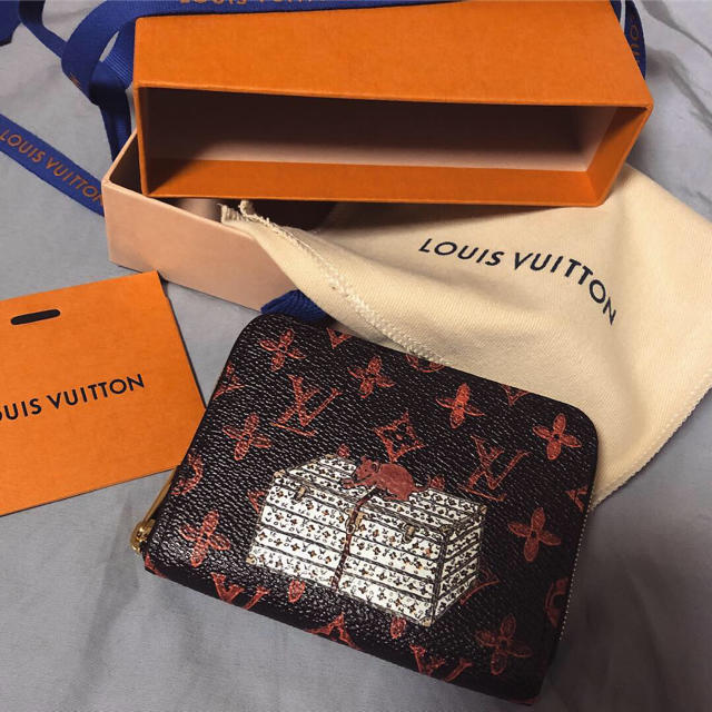 LOUIS VUITTON(ルイヴィトン)のLV♥️グレース コディントン 新作  ジッピー レディースのファッション小物(財布)の商品写真