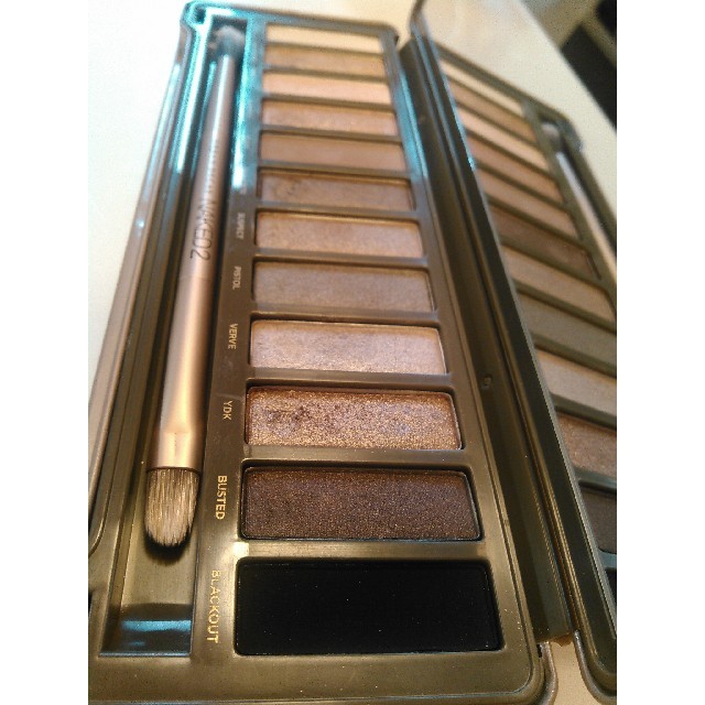 Urban Decay(アーバンディケイ)のアーバンディケイ ネイキッド2 コスメ/美容のベースメイク/化粧品(アイシャドウ)の商品写真